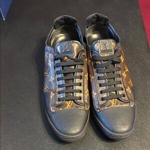 Louis Vuitton Men's Black and Brown Sneakers